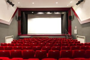 PROYECCIÓN DEL DOCUMENTAL “SOBRE EL TUMULTO. LA VOZ DE QUIENES SOBREVIVIERON A LA GUERRA Y AL SILENCIO IMPUESTO” @ Cine Casa de Cultura Dr. Velasco